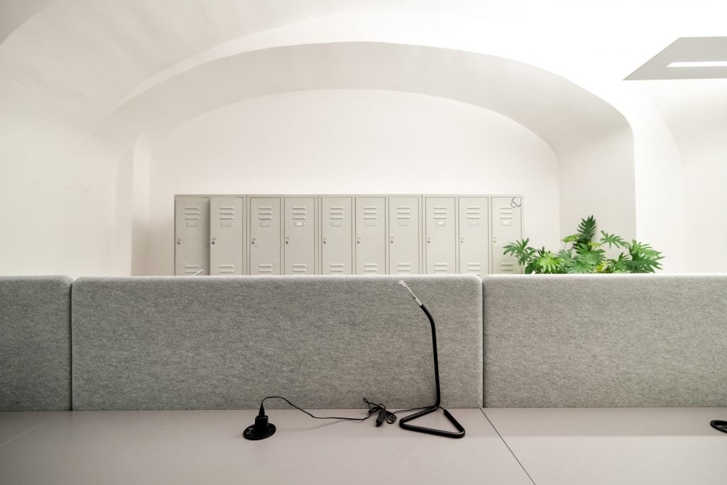 Kipferlhaus Schreibtisch Wien